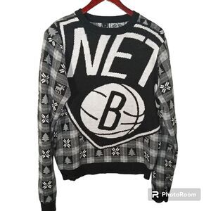 Men's Black and White Brooklyn Nets Christmas Sweater Size M